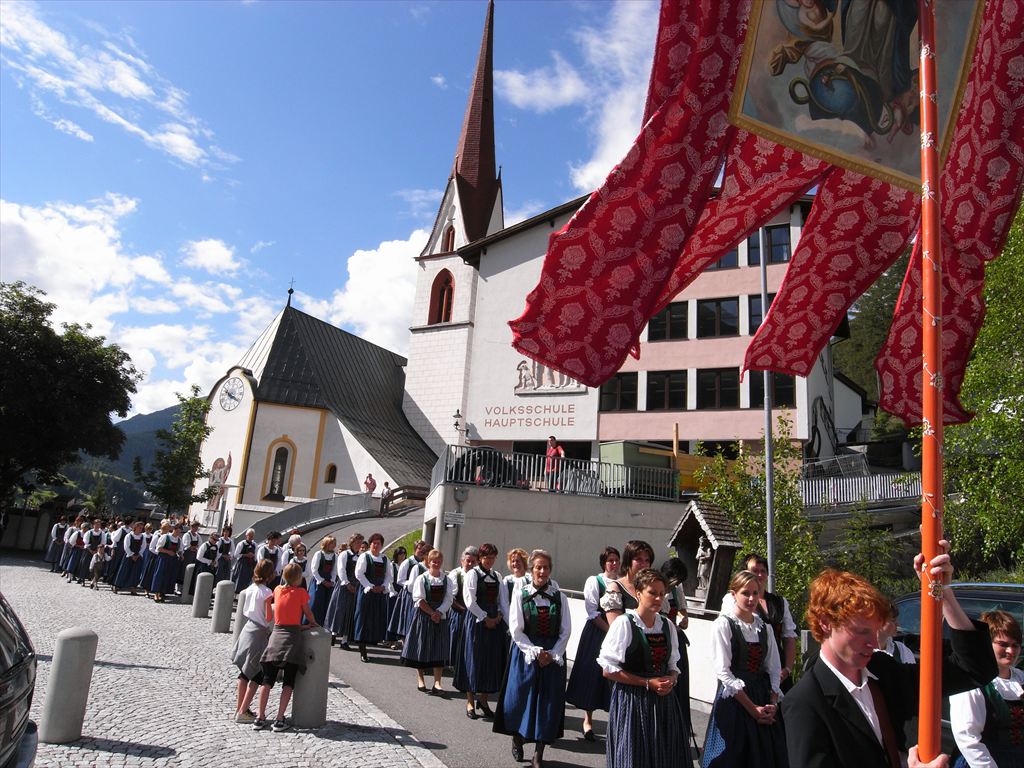 Sölden KirchtagZf̐̍