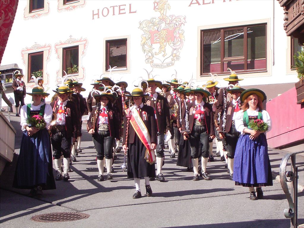 Sölden KirchtagZf̐̍